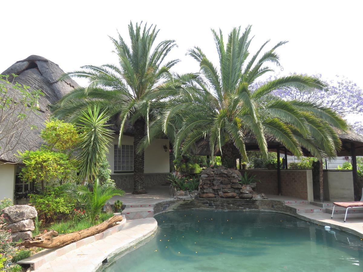 Parrot Lodge Bulawayo Luaran gambar