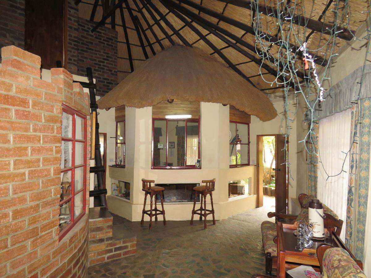Parrot Lodge Bulawayo Luaran gambar