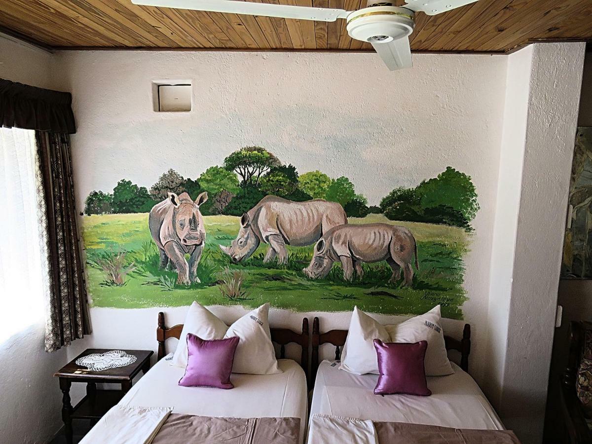Parrot Lodge Bulawayo Luaran gambar