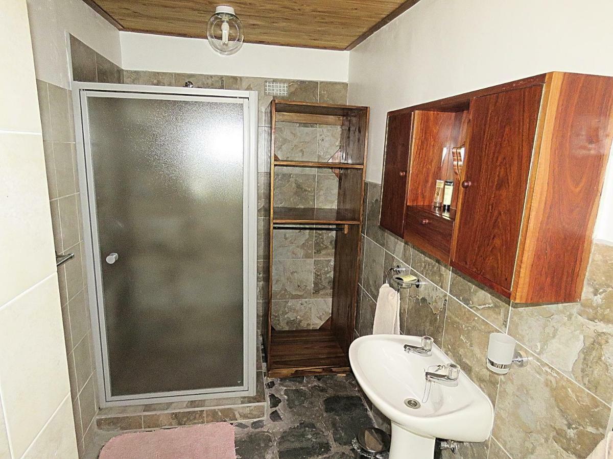 Parrot Lodge Bulawayo Luaran gambar